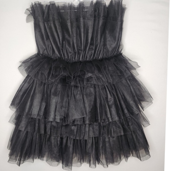 NWT MABLE Women's Large Strapless Black Tiered Tulle Cocktail Dress Mini Party - Picture 2 of 9